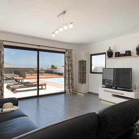 Villa Chinamar By Villa Plus Playa Blanca  Kültér fotó