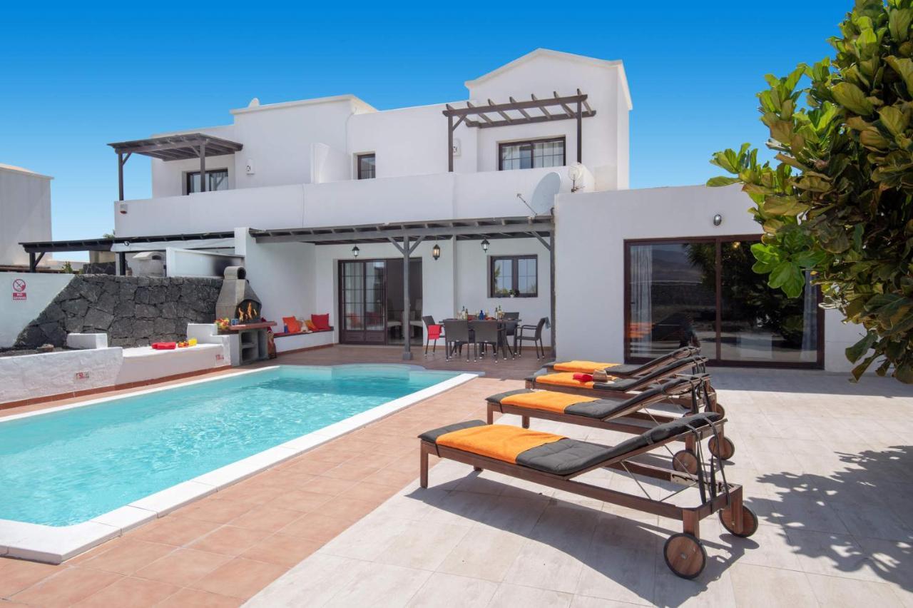 Villa Chinamar By Villa Plus Playa Blanca  Kültér fotó